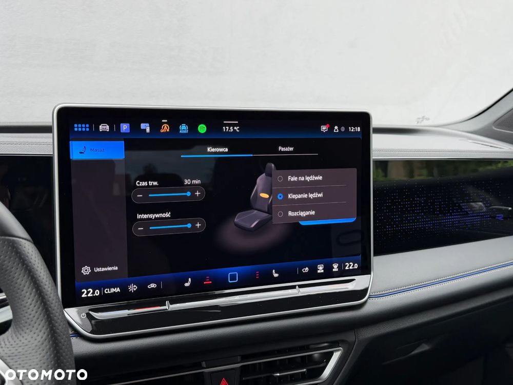 Volkswagen Tiguan 1.5 eTSI R-Line Plus DSG - 24