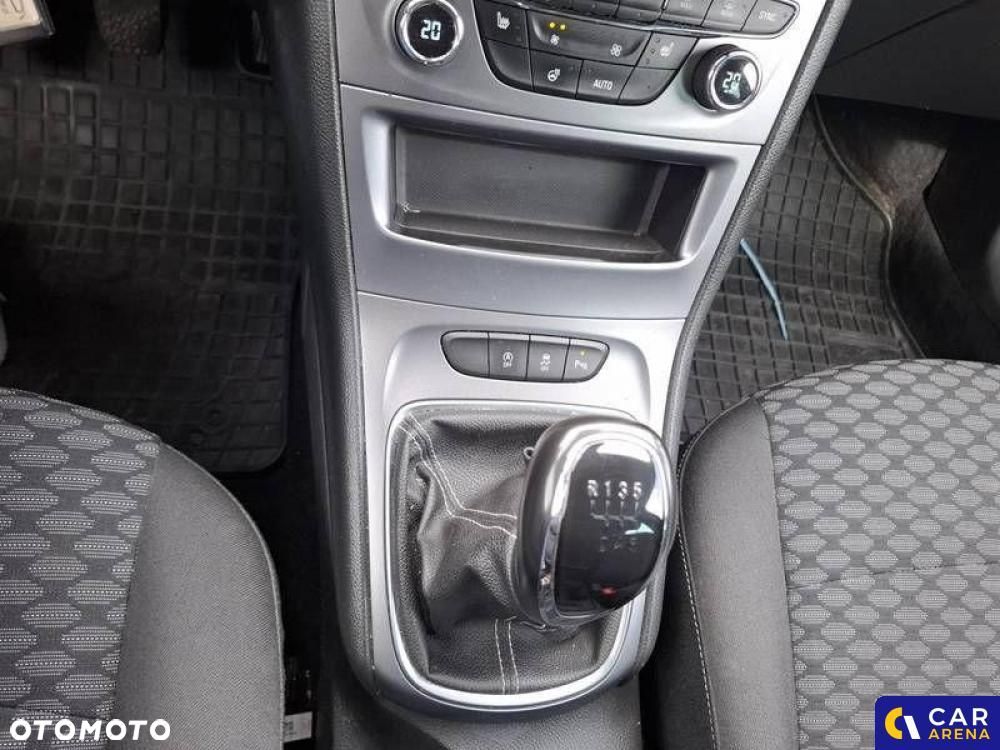 Opel Astra - 26