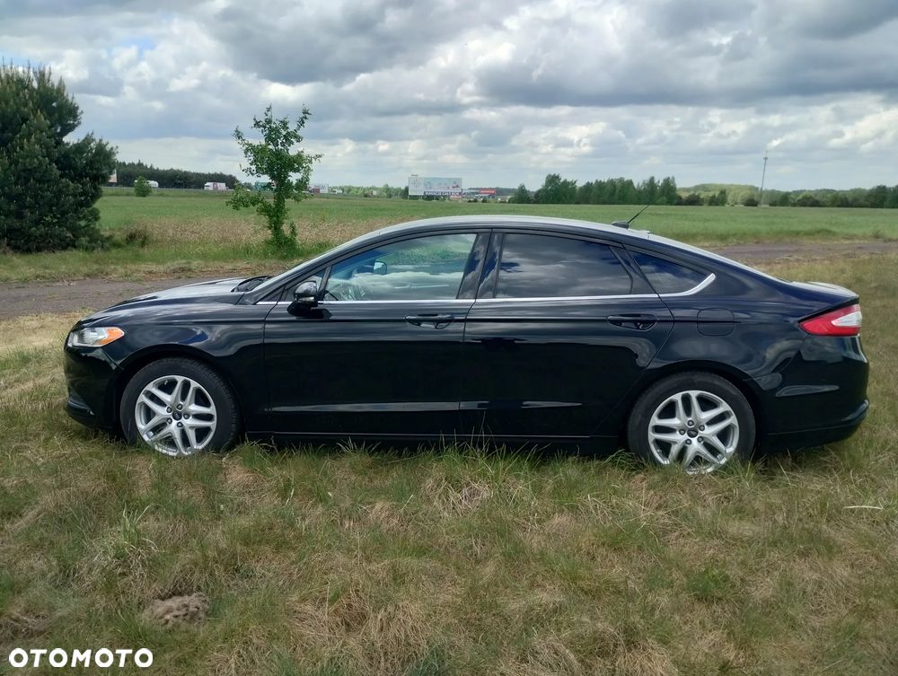 Ford Fusion - 17