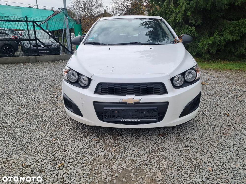 Chevrolet Aveo 1.2 LS - 2