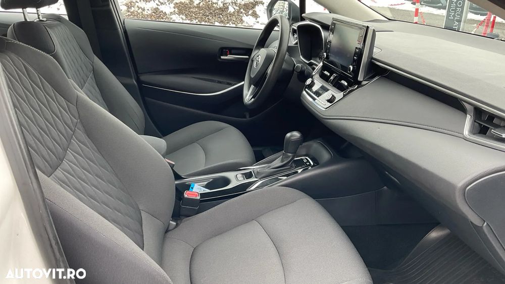 Toyota Corolla 1.8 HSD Business - 20