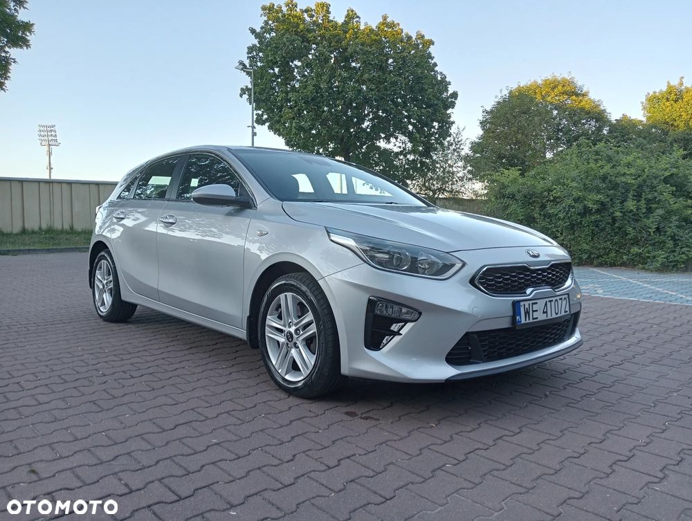 Kia Ceed 1.6 CRDi mHEV M - 14