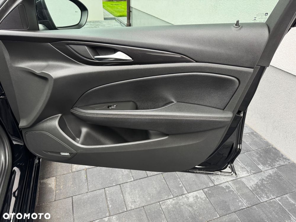 Opel Insignia 2.0 CDTI Business Elegance S&S - 27