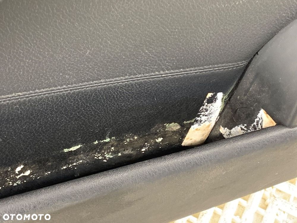 BOCZEK DRZWI LEWY PRZÓD - 149.00 PLN - BMW 3 coupe (E46) 1998 - 2006 318 Ci 110 kW [150 KM] benzyna - 3