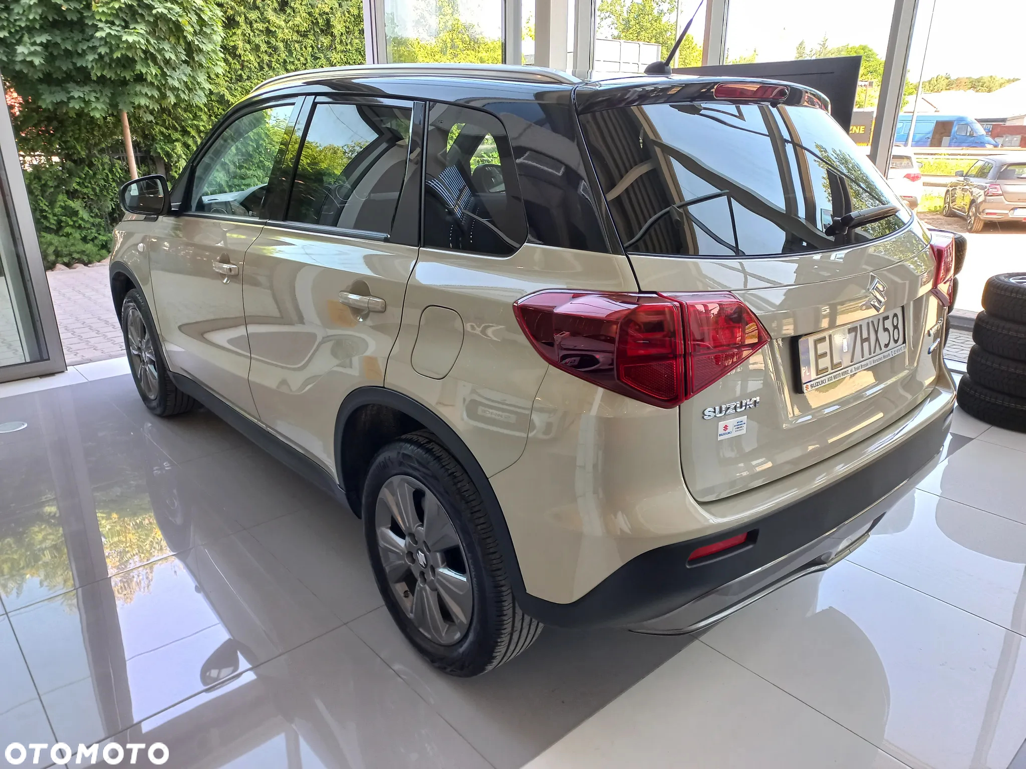 Suzuki Vitara 1.4 Boosterjet SHVS Premium 2WD - 6