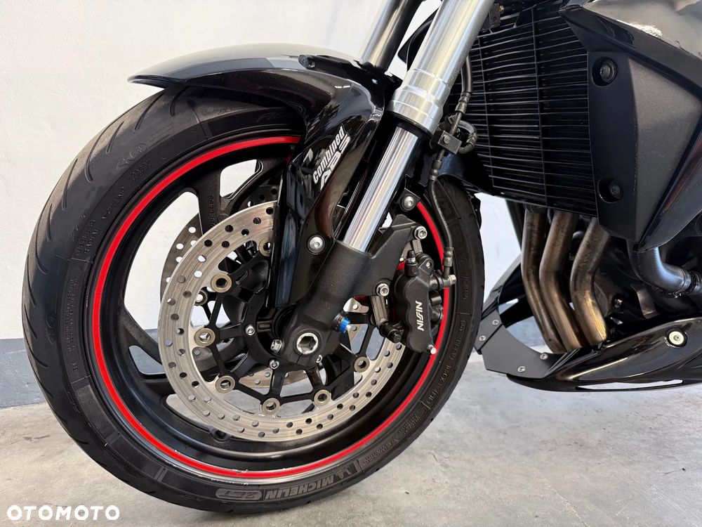 Honda CB - 10
