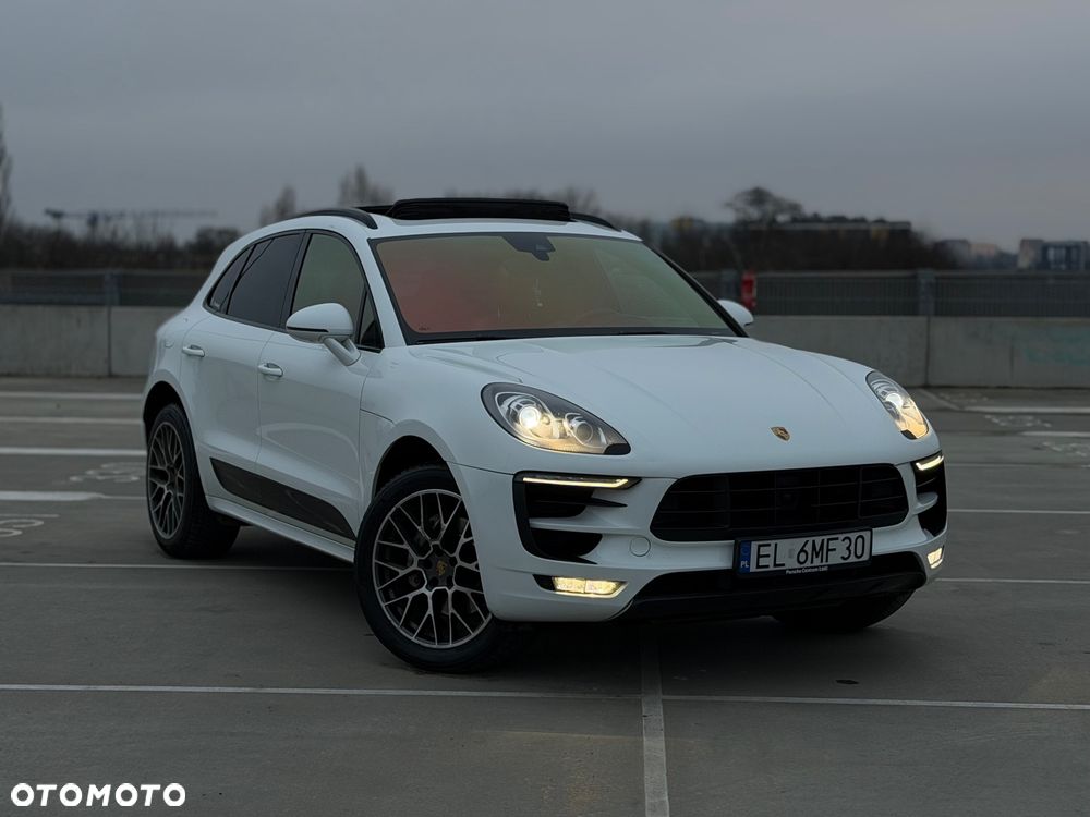 Porsche Macan - 3