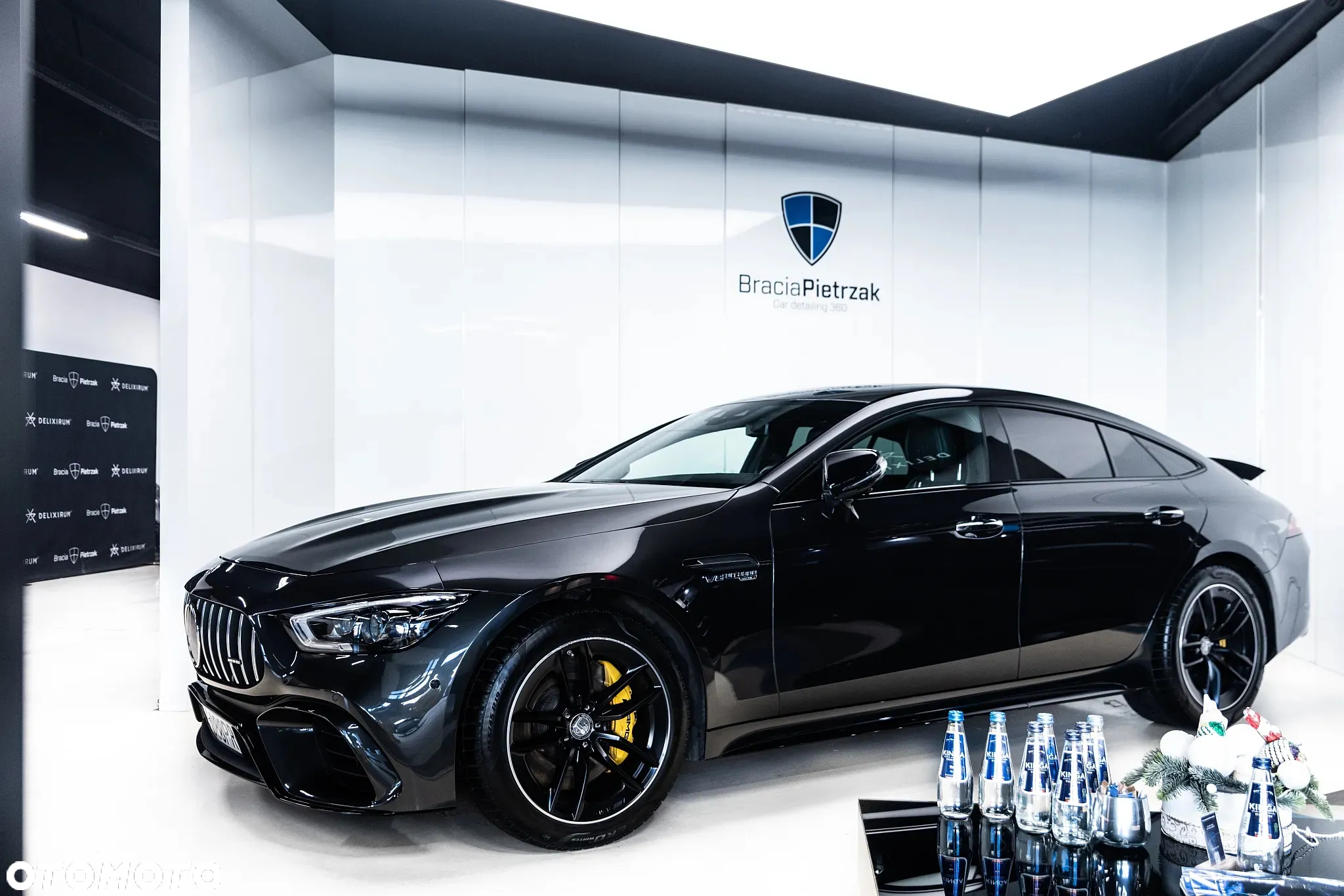Mercedes AMG 4door GT 63s - 7