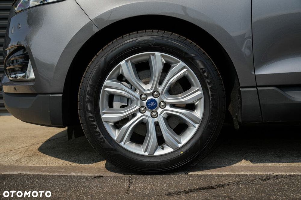 Ford Edge - 28