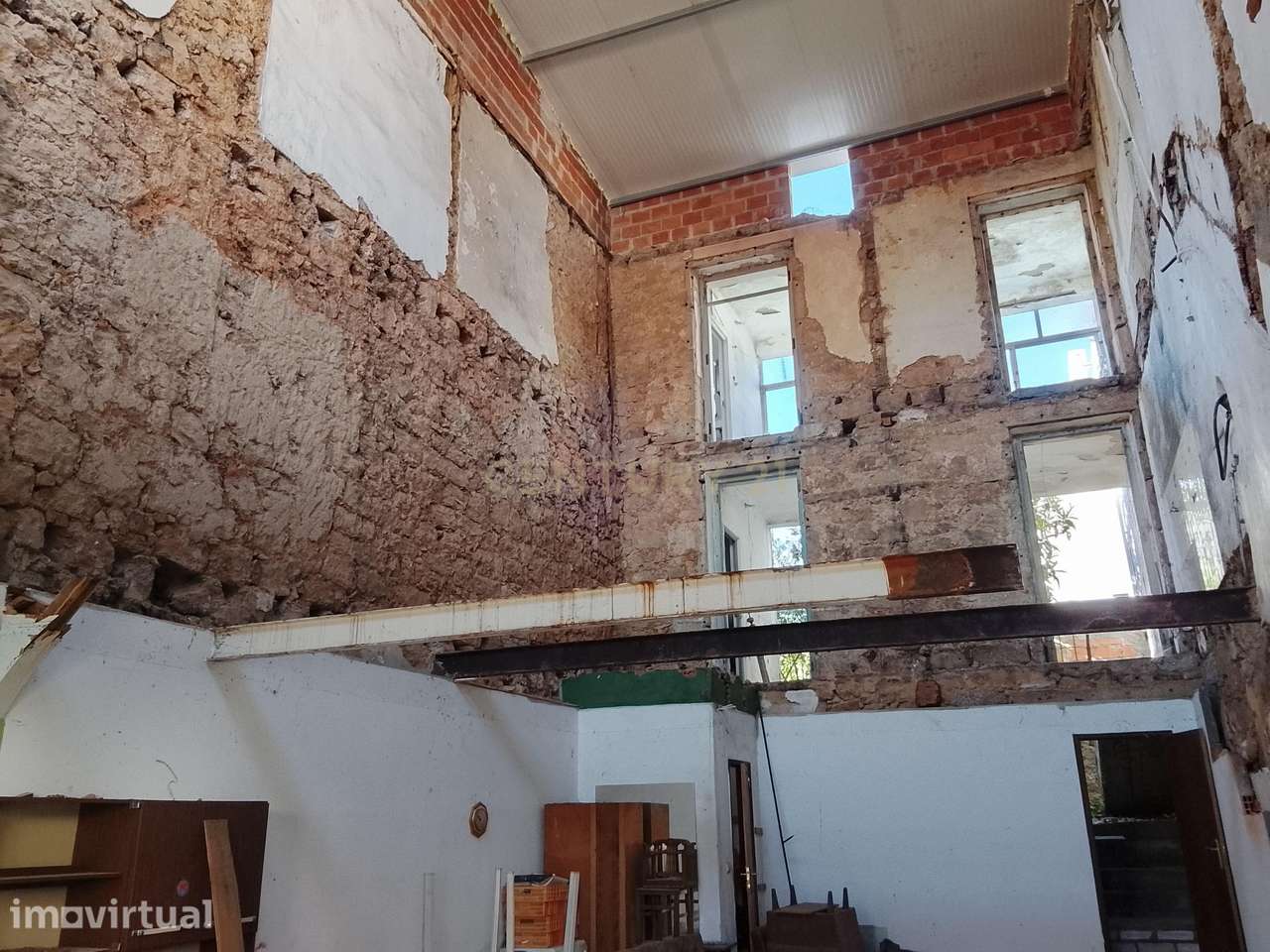 Oportunidade de Investimento! Prédio para recuperação zona do Castelo, - Grande imagem: 4/7