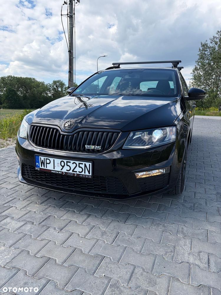 Skoda Octavia 2.0 TDI DSG RS - 4