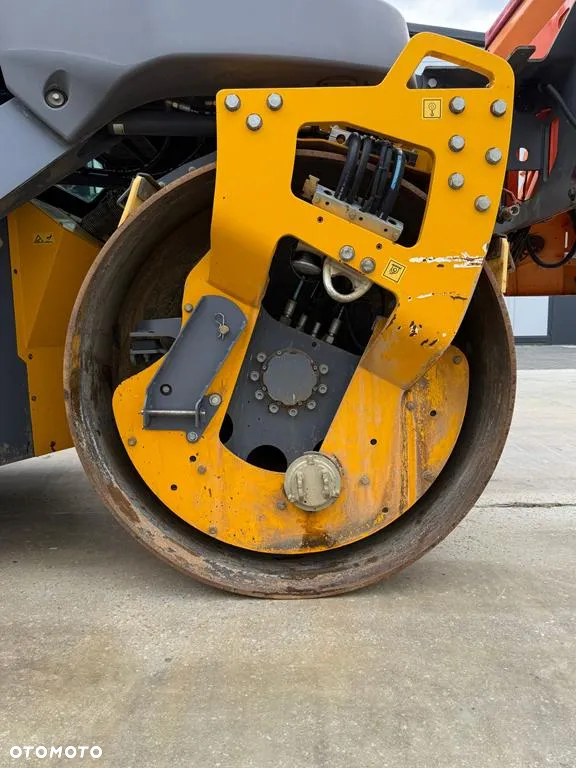 Hamm DV+90 VV-S - 9
