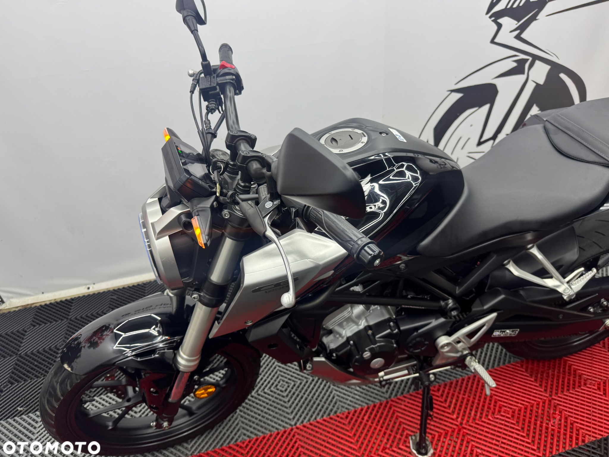 Honda CB - 10