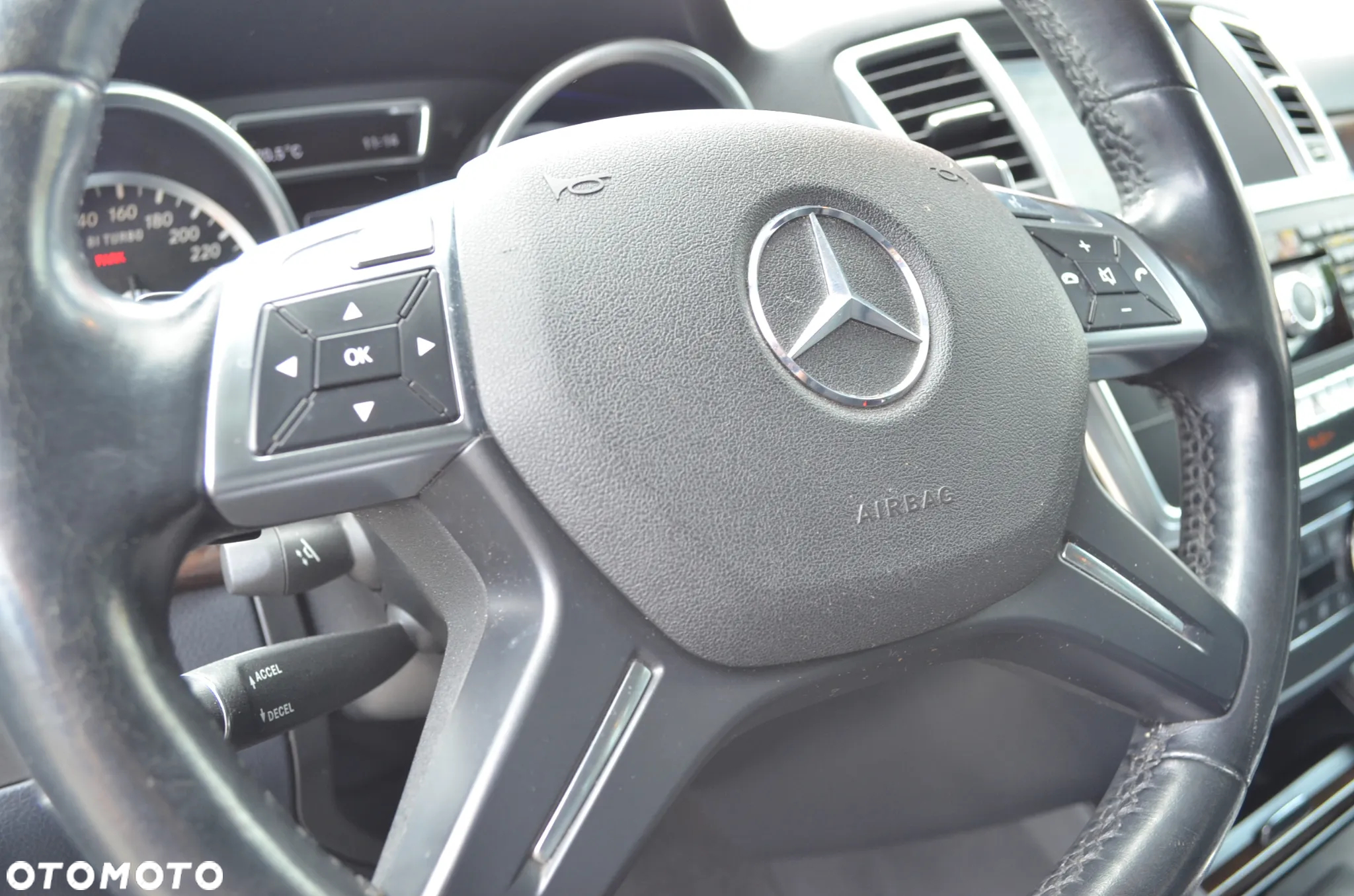 Mercedes-Benz GL - 10
