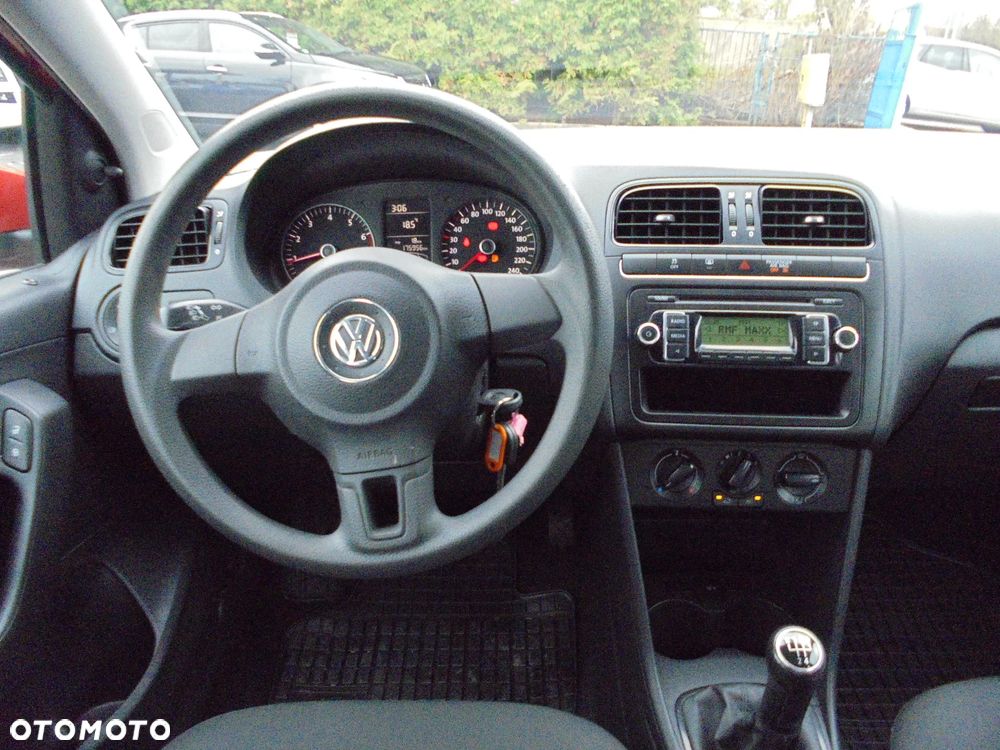 Volkswagen Polo 1.2 Team - 12