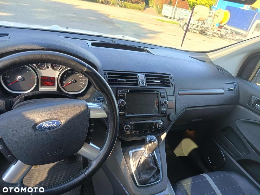 Ford Kuga 2.0 TDCi 4WD Titanium - 7