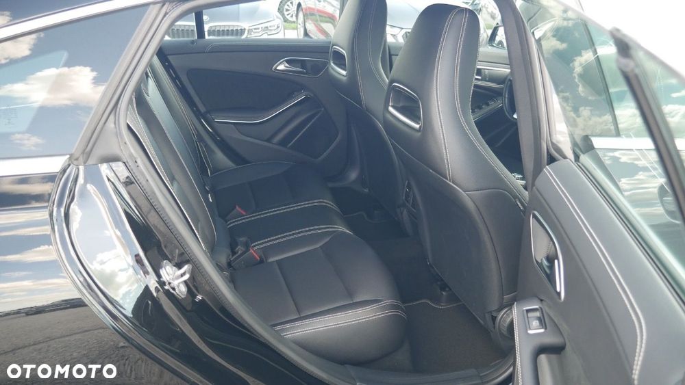 Mercedes-Benz CLA - 18