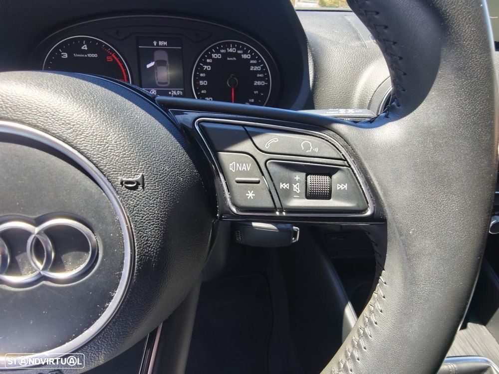 Audi A3 Sportback 1.6 TDI Design - 28