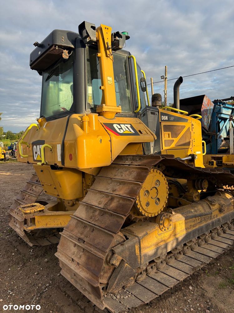 Caterpillar CAT D6N LGP - 4