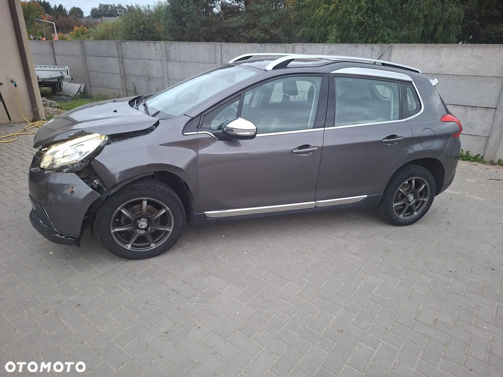Peugeot 2008 - 5