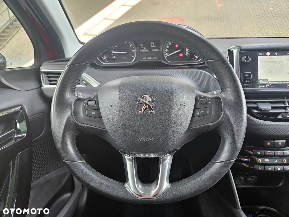 Peugeot 208 1.2 PureTech Active - 19