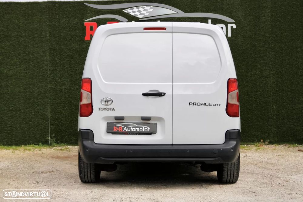Toyota proace city 1.5d l1 comfort iva dedutÍvel - 10