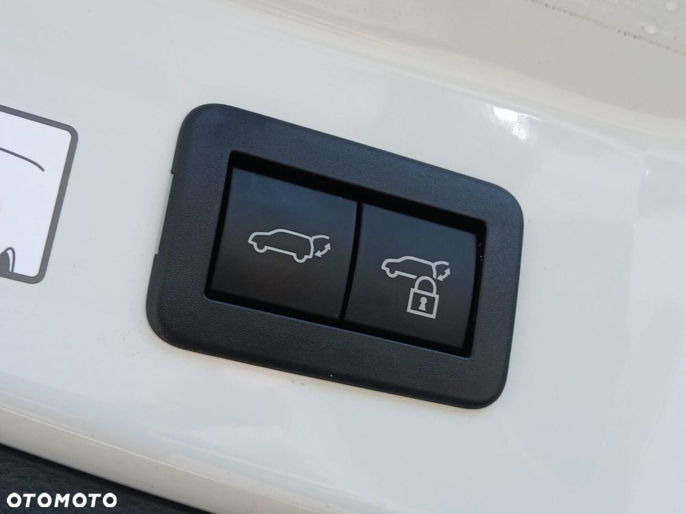 Toyota C-HR - 37