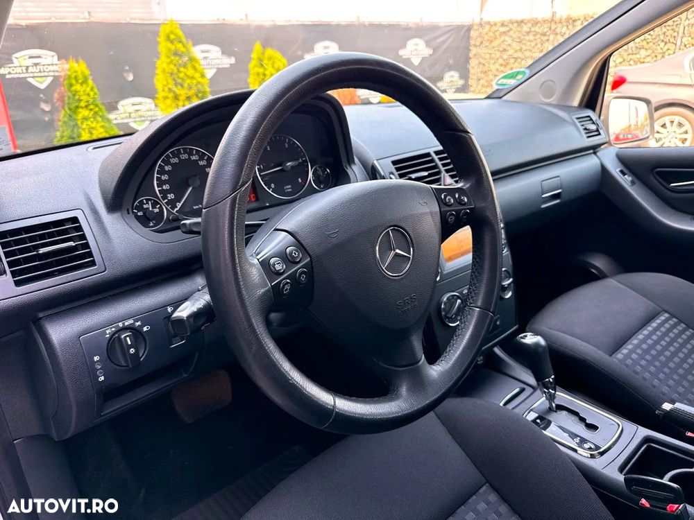 Mercedes-Benz A 180 CDI Autotronic - 4