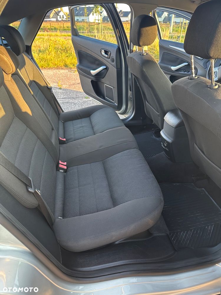Ford Mondeo 2.0 Titanium - 8