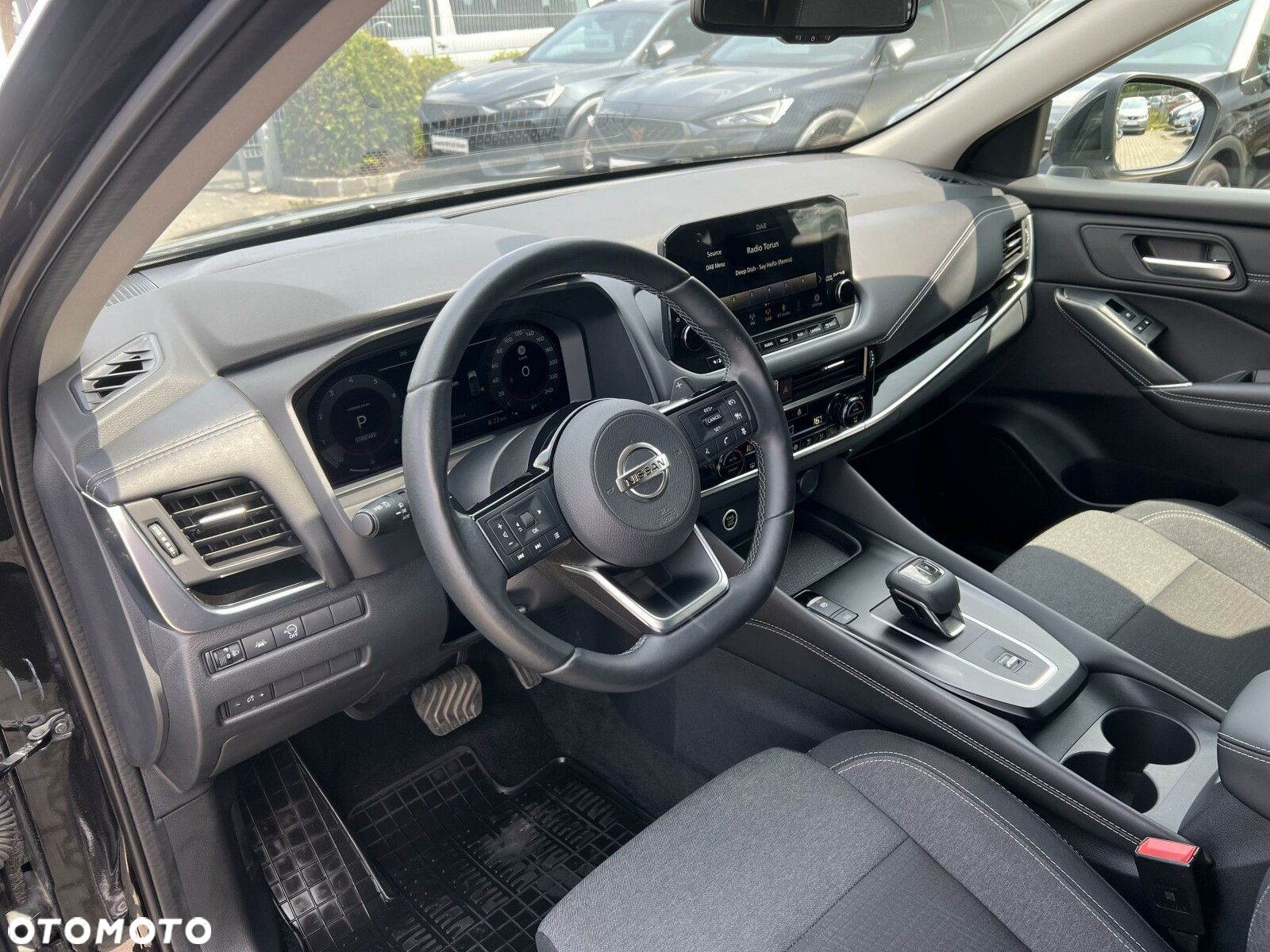 Nissan Qashqai - 21