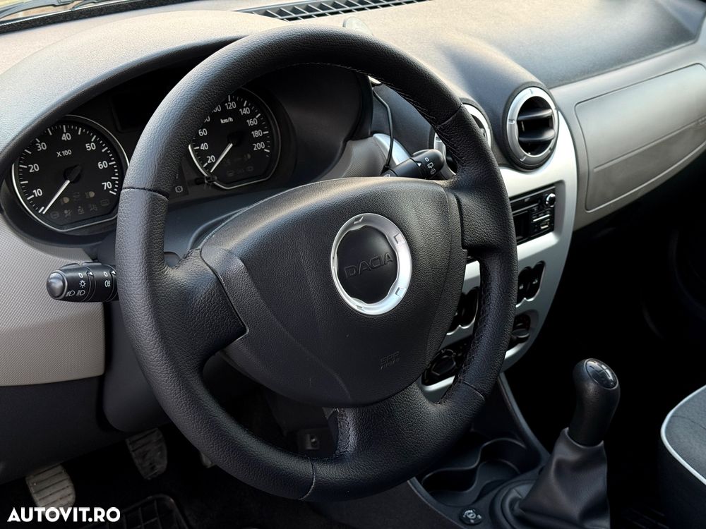 Dacia Logan 1.6 MPI Ambiance - 31