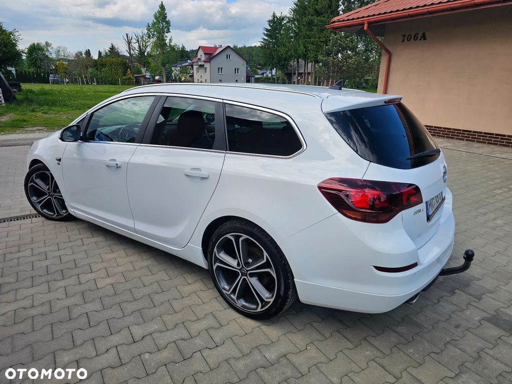 Opel Astra 2.0 CDTI Sport - 30
