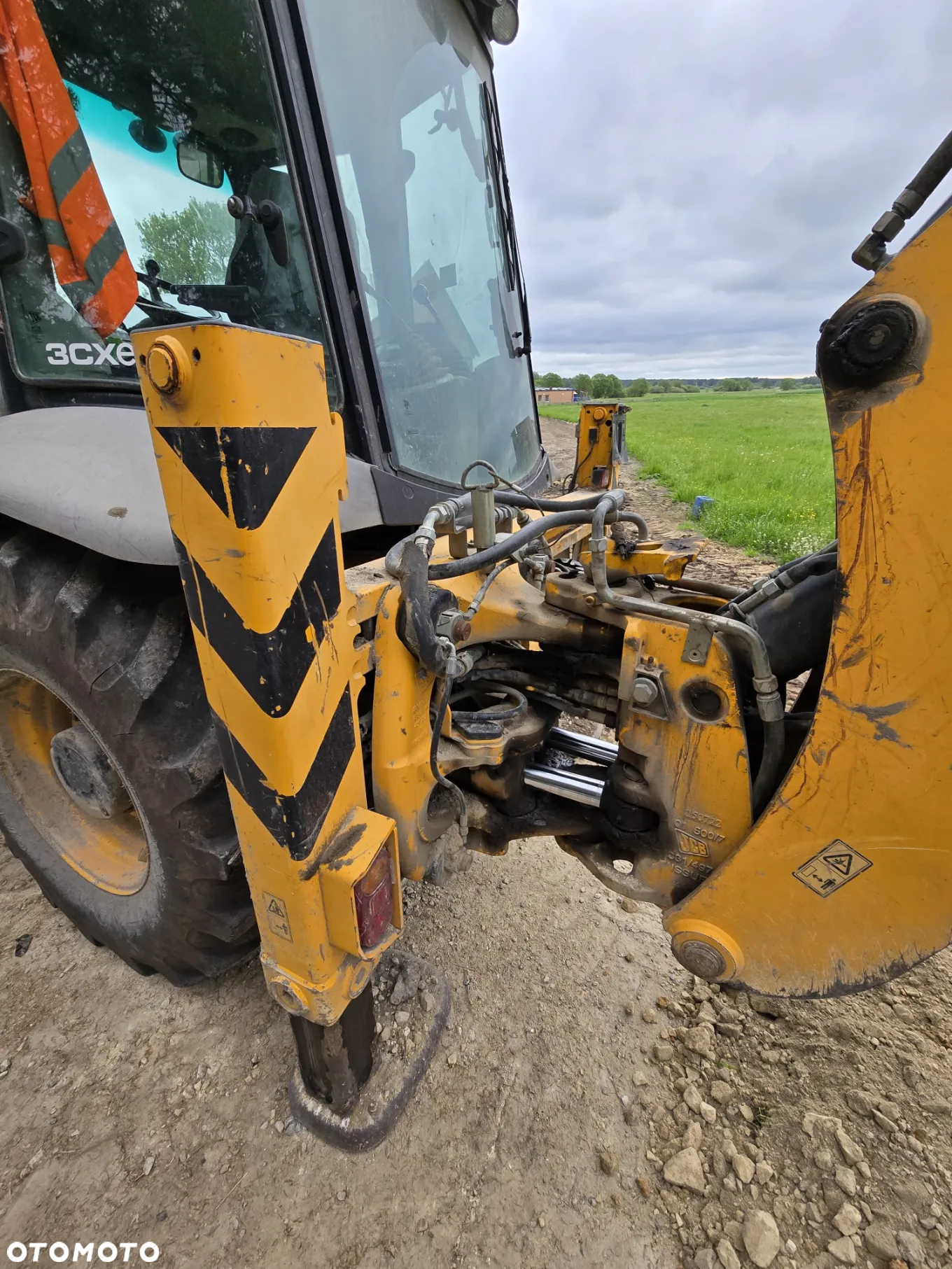 JCB 3CX - 8