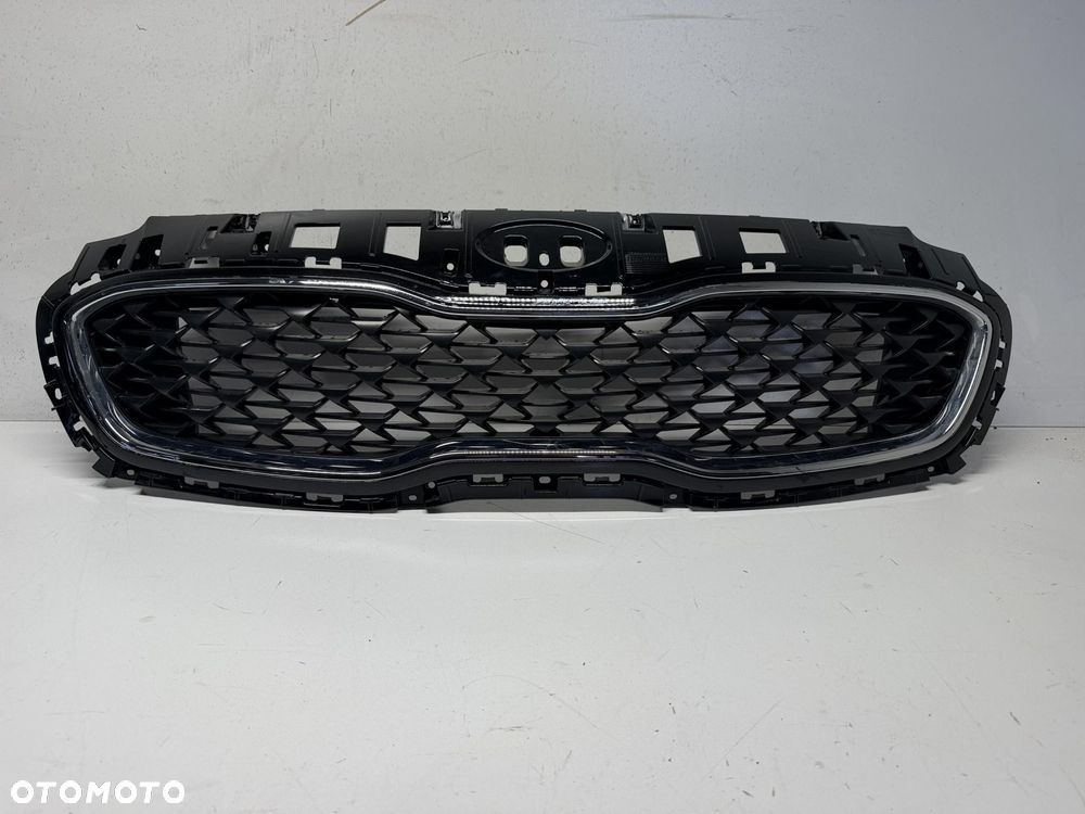 GRILL ZDERZAKA KIA SPORTAGE IV LIFT 86354-F1600 2019- - 1