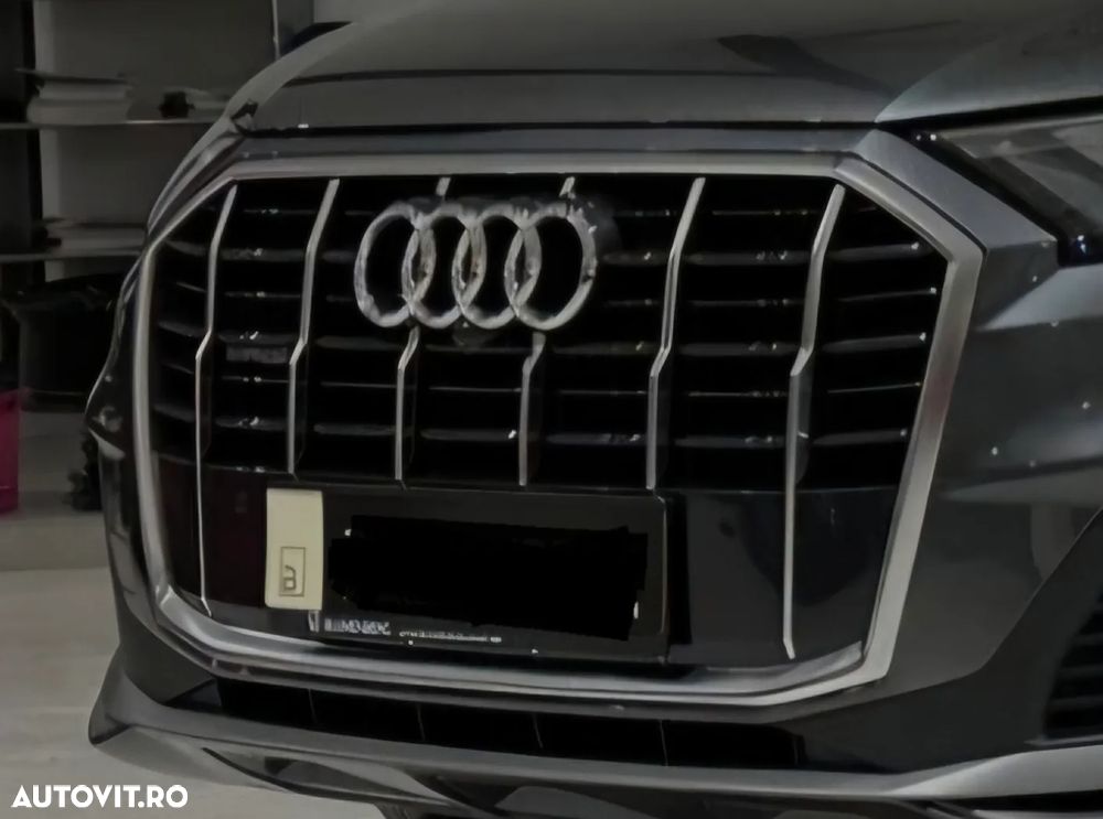 Audi Q7 - 8