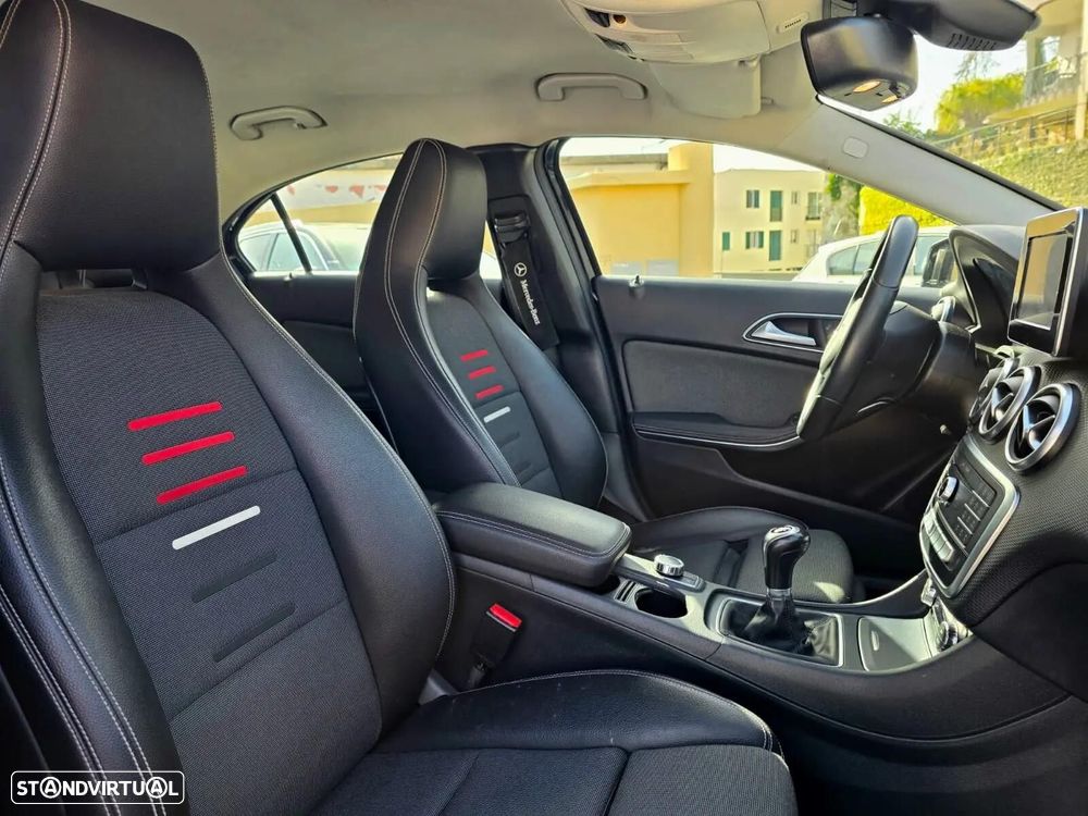 Mercedes-Benz A 180 d Urban - 13