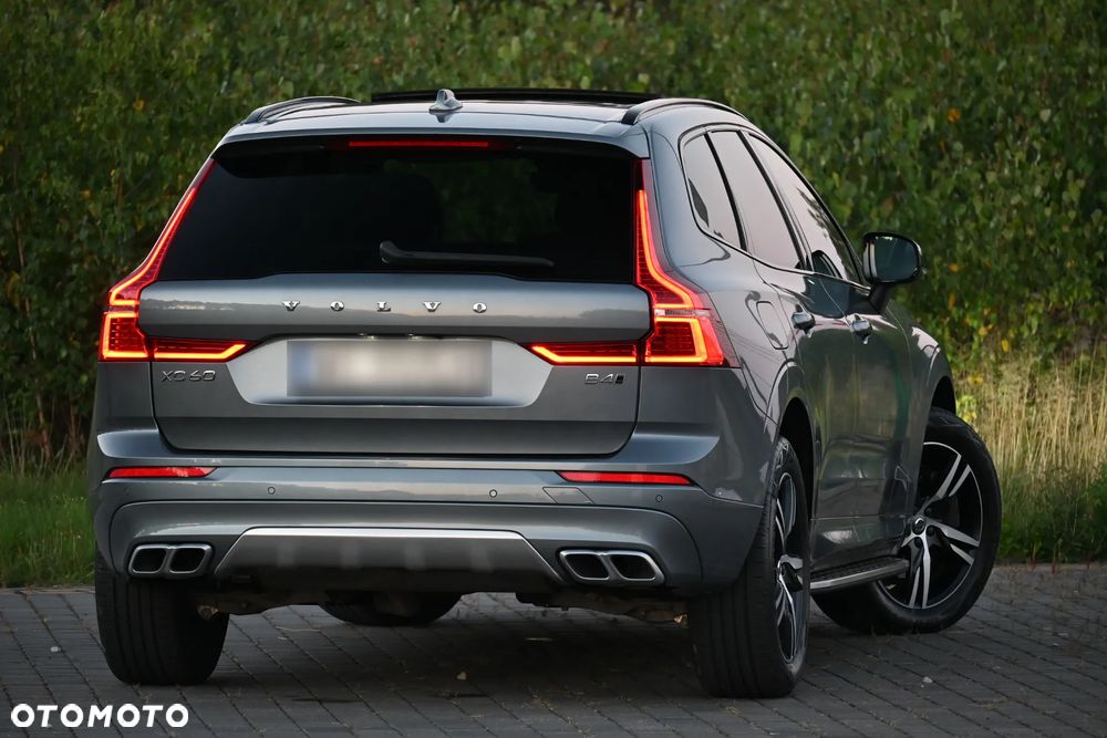 Volvo XC 60 B4 D AWD R-Design - 15