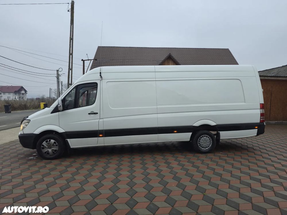 Mercedes-Benz Sprinter - 17