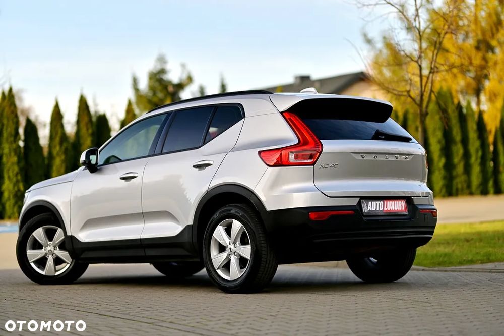 Volvo XC 40 D3 Momentum - 9