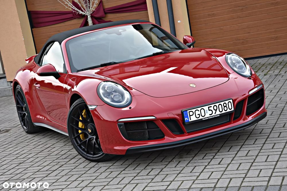 Porsche Carrera GT - 11