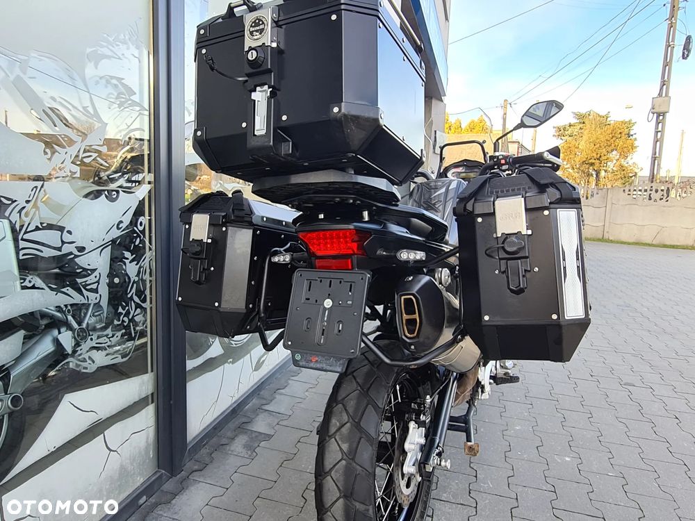 Benelli TRK 502X - 8