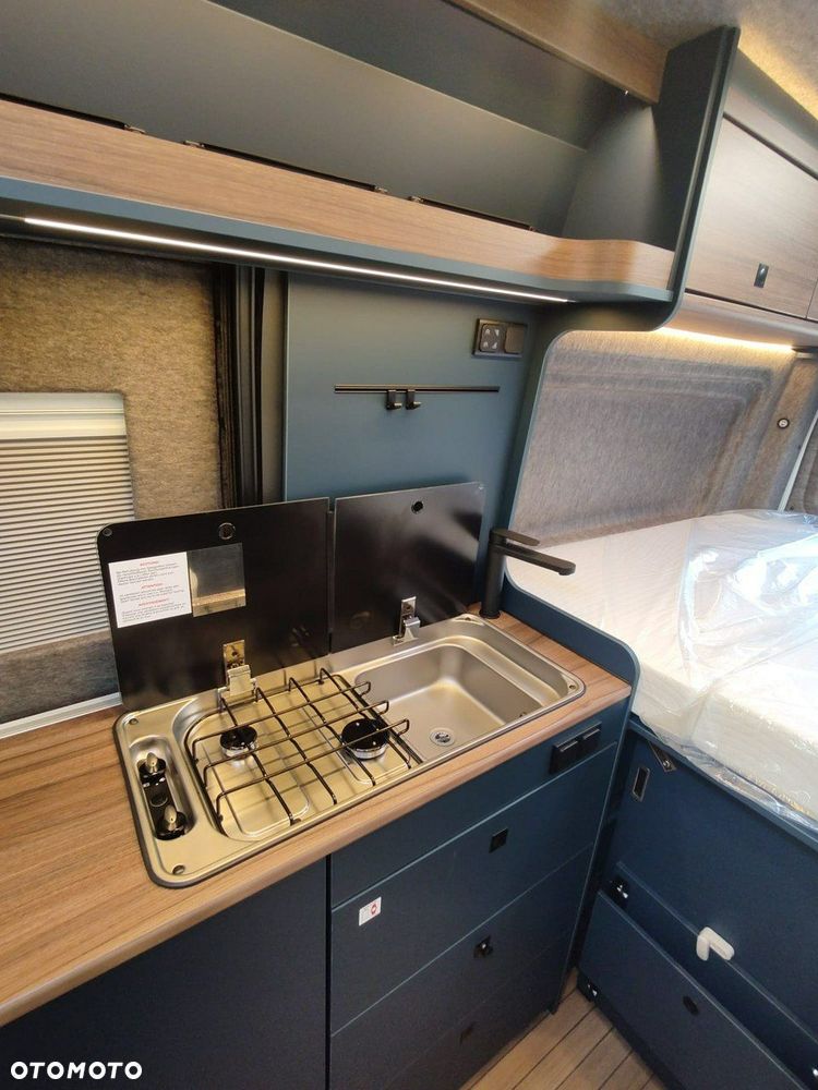 Hymer-Eriba Eriba Car 600 kampervan na bazie VW, marki premium ERIBA CAR - 17