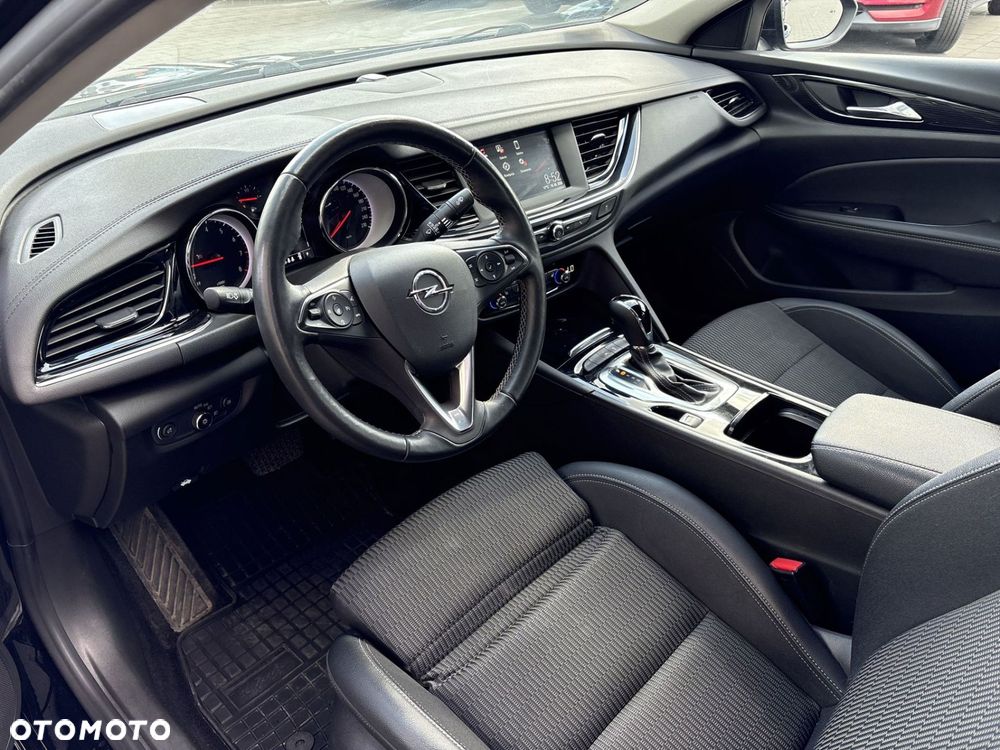 Opel Insignia - 9