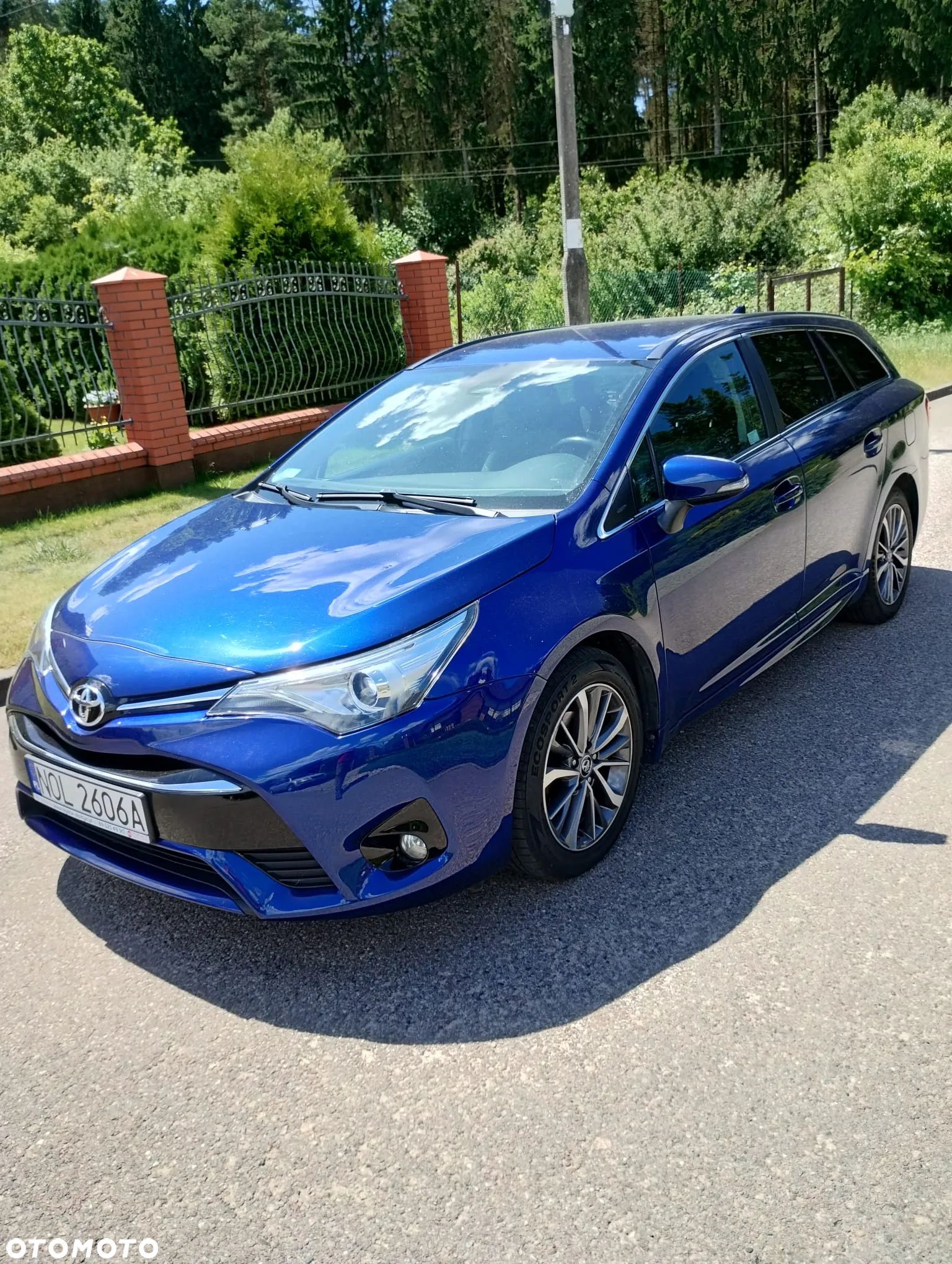 Toyota Avensis 2.0 Premium MS - 1