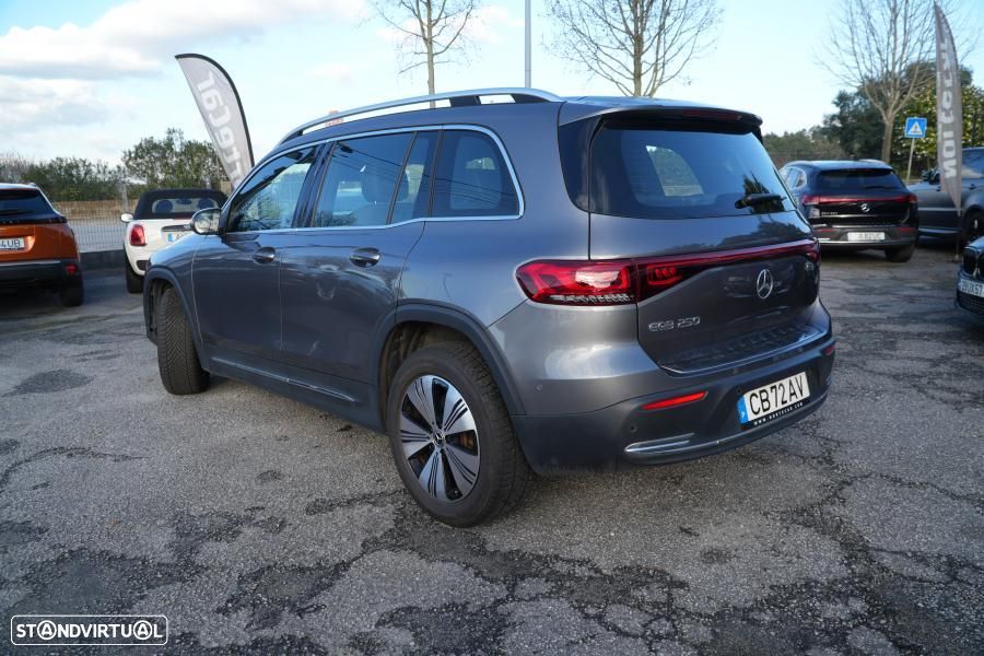 Mercedes-Benz EQB 250 Progressive - 9