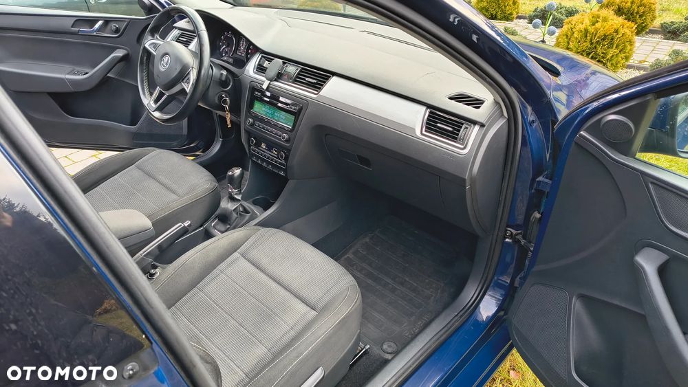 Skoda RAPID 1.2 TSI Elegance Max - 15