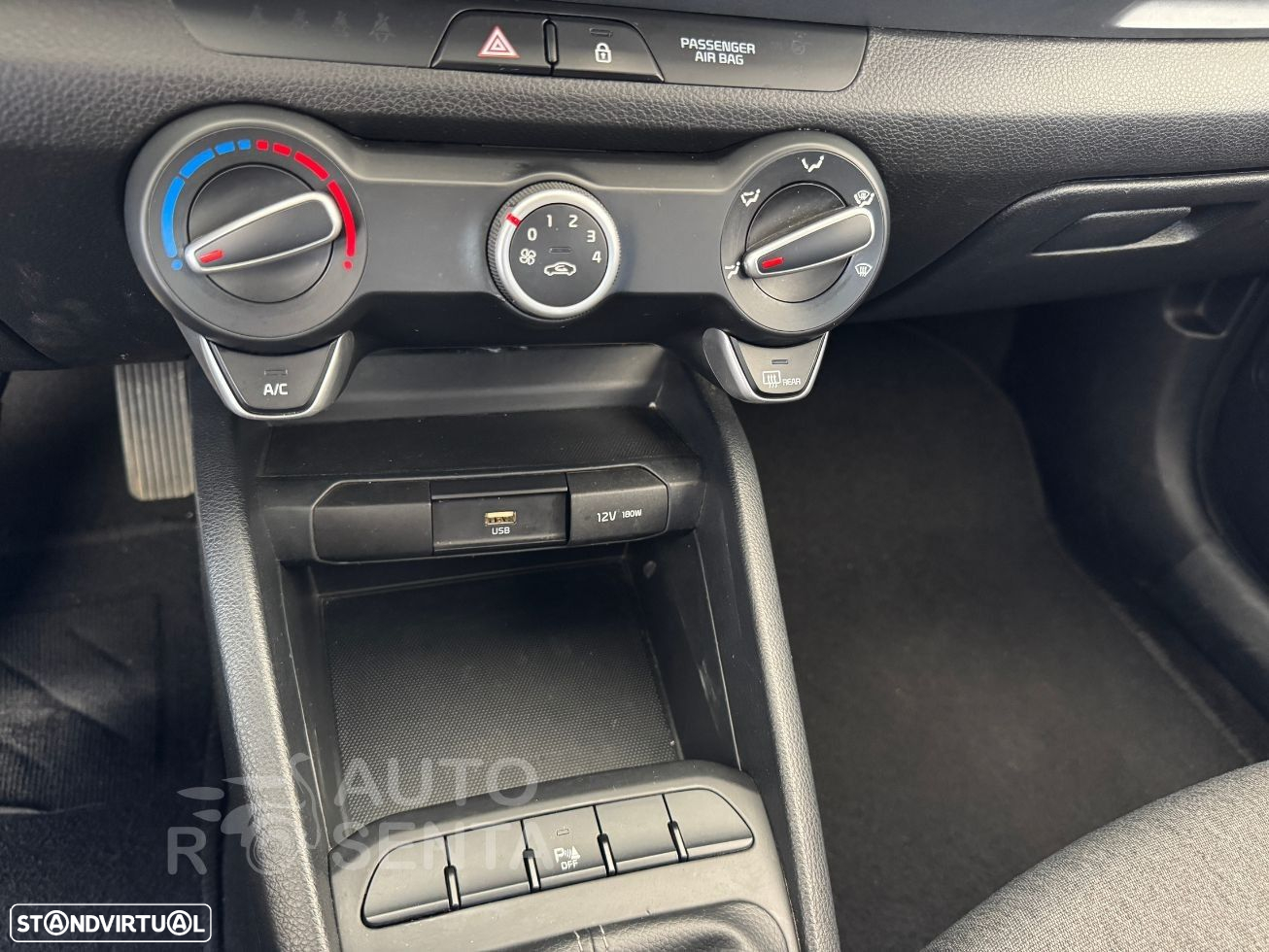 Kia Stonic - 15