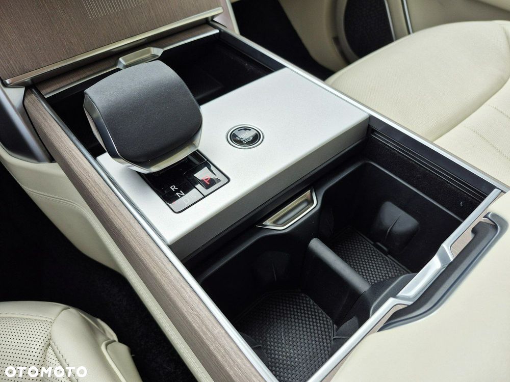 Land Rover Range Rover - 38