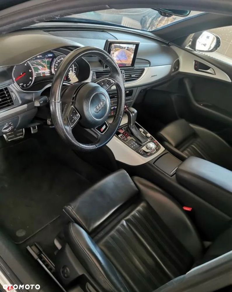Audi A6 Avant 2.0 TDI quattro S tronic - 12