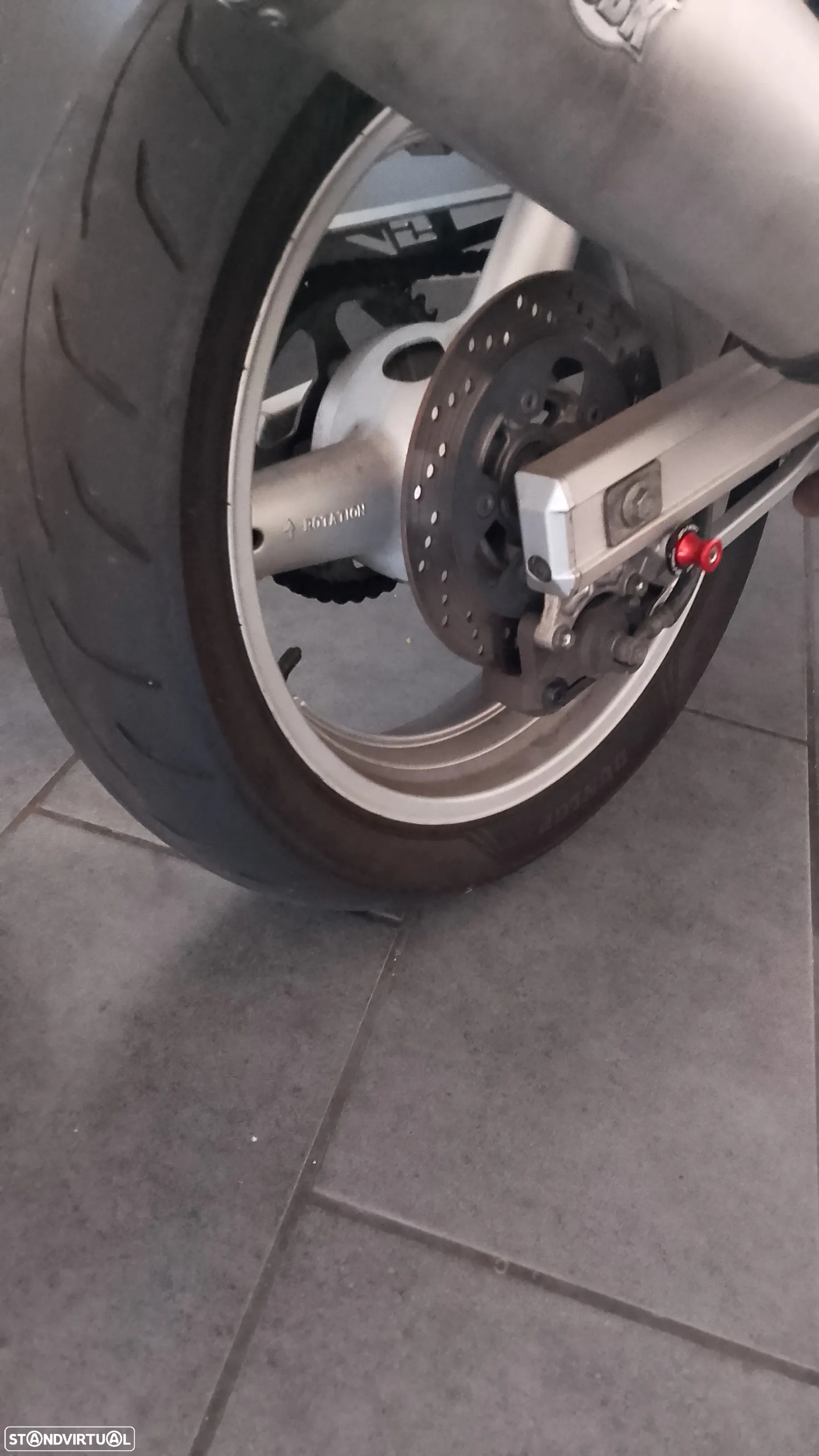 Suzuki SV 650S - 5